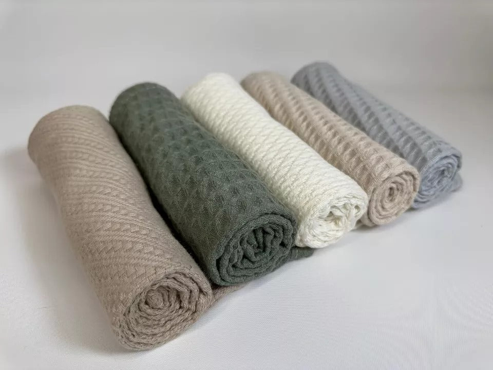 Luxury Waffle Weave Towels – 50x70cm Ultra-Absorbent Dish, Kitchen & Restaurant Tea Towels (Pack of 6)